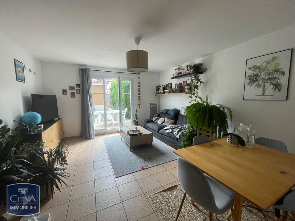 À LOUER : Charmante villa T3 située à Pau, dans un quart....