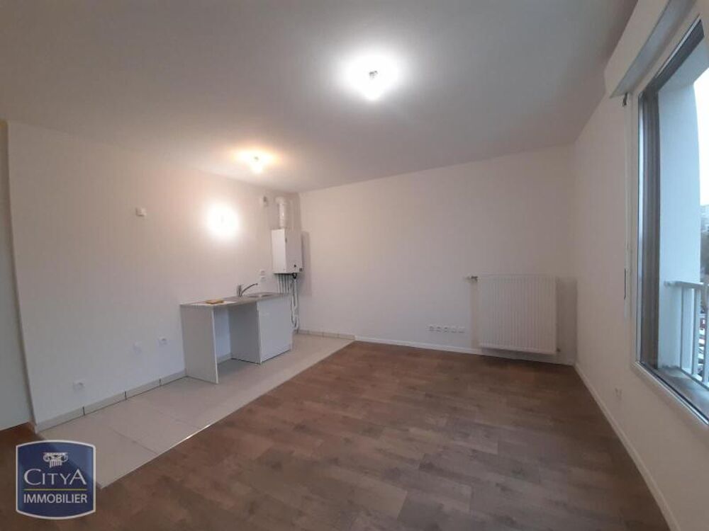 location Appartement - 1 pièce(s) - 27 m² Ris-Orangis (91130)