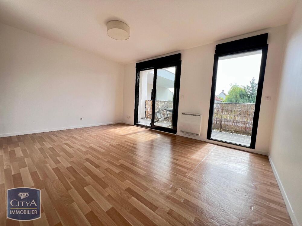location Appartement - 1 pièce(s) - 25 m² Saint-Cyr-l'École (78210)