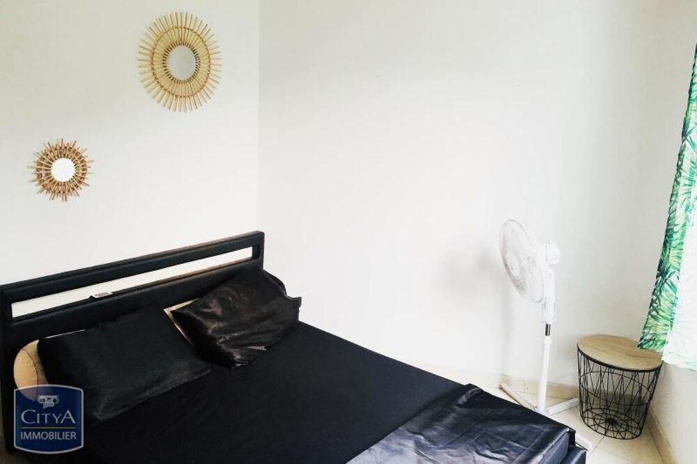 location Appartement - 2 pièce(s) - 33 m² Sainte-Clotilde (97490)
