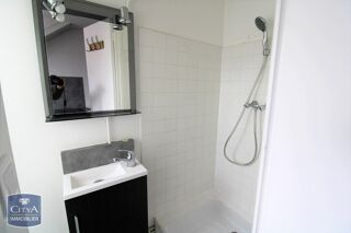  Appartement à louer 1 pièce 26 m²