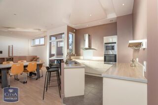  Appartement à louer 5 pièces 193 m² Roanne