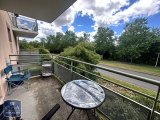  Appartement à louer 3 pièces 63 m²