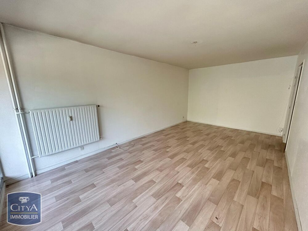 EXCLUSIVITÉ - APPARTEMENT 4 PIÈCES AVEC TERRASSE - RUE D....