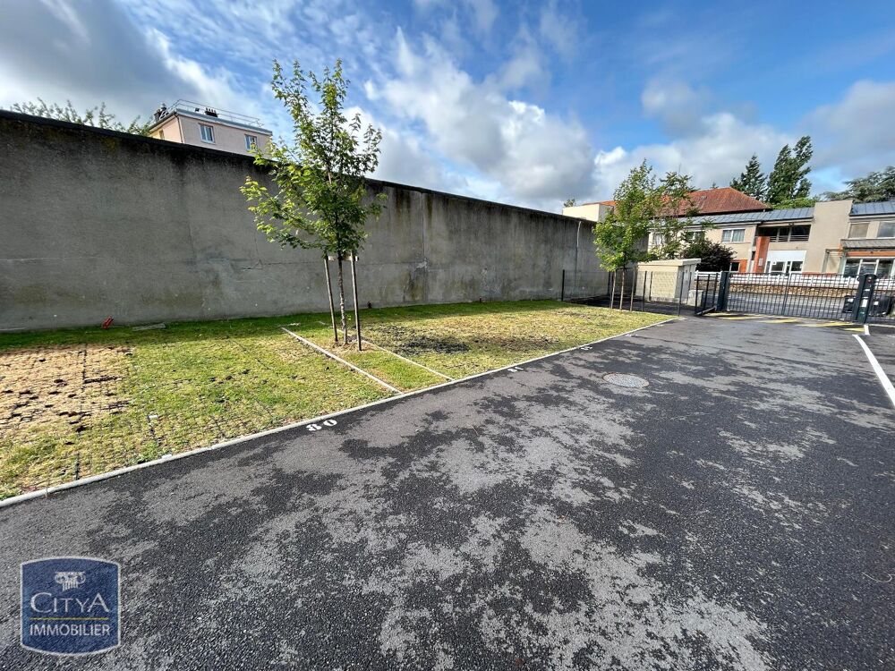 location Parking / Garage Plaisir (78370)