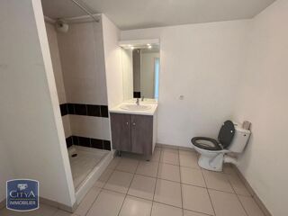  Appartement à louer 2 pièces 40 m²