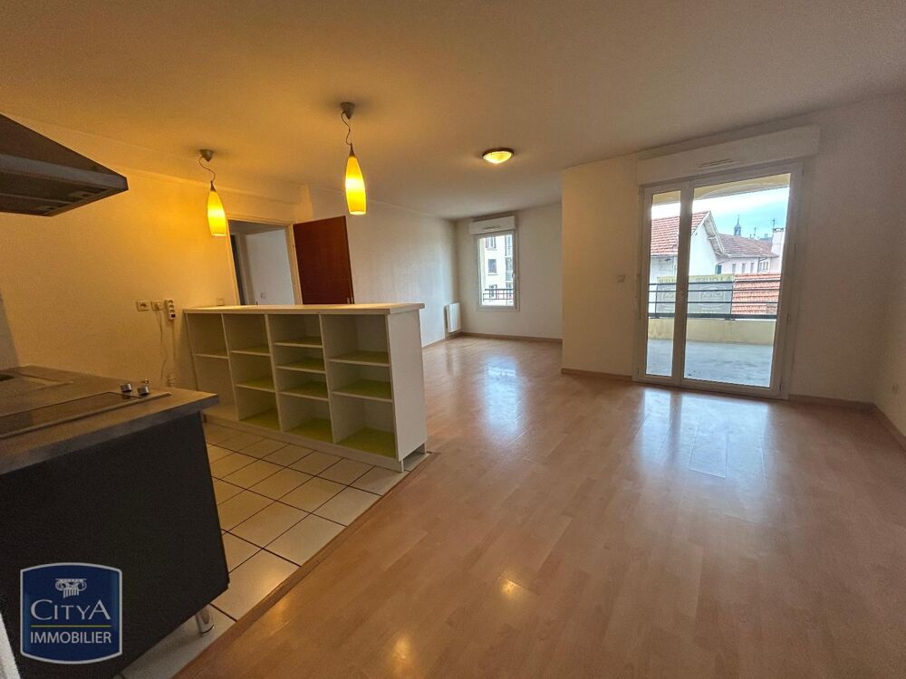 location Appartement - 3 pièce(s) - 60 m² Tarbes (65000)