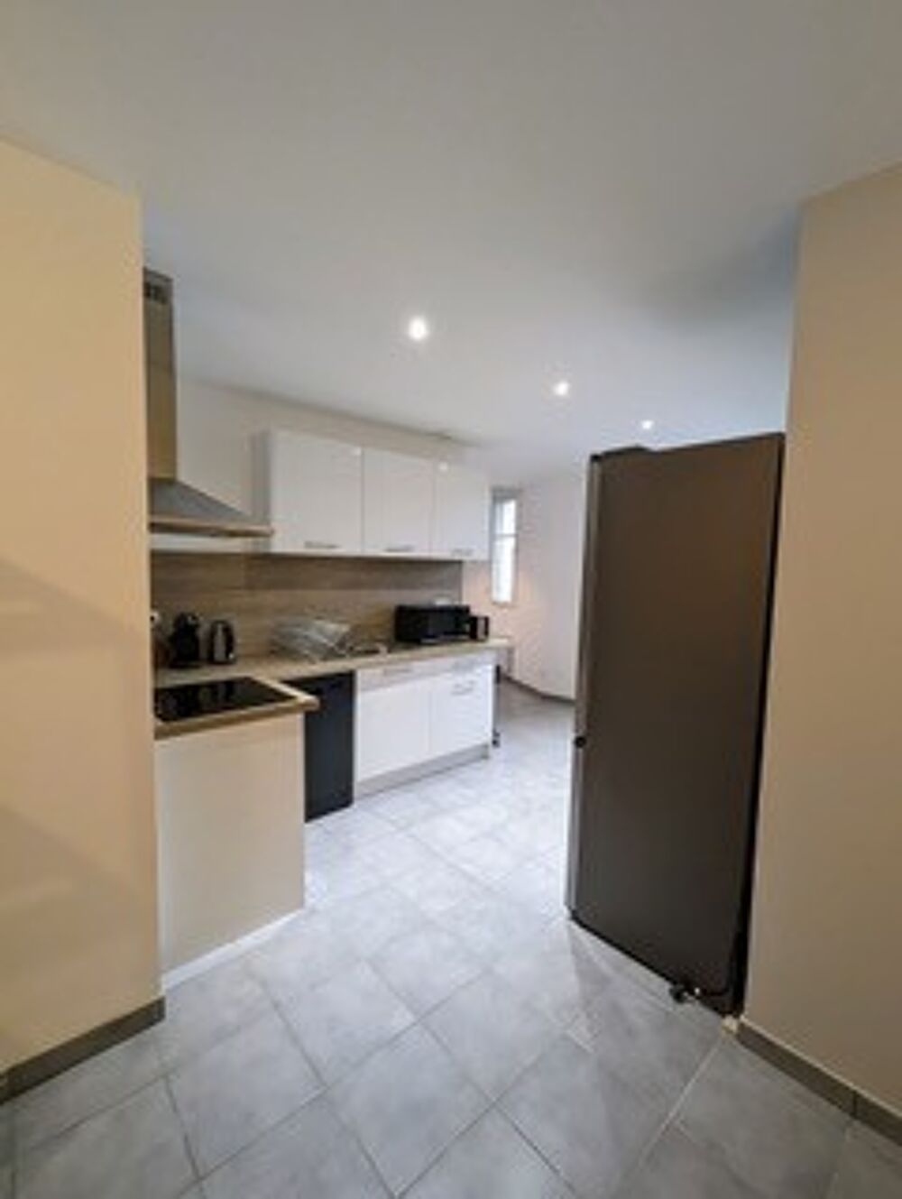 location Appartement - 1 pièce(s) - 9 m² Saint-Etienne (42100)