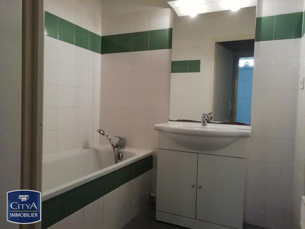 location Appartement - 2 pièce(s) - 42 m² Marguerittes (30320)