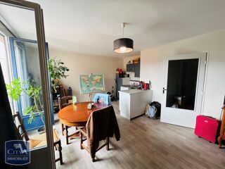  Appartement à louer 1 pièce 32 m²