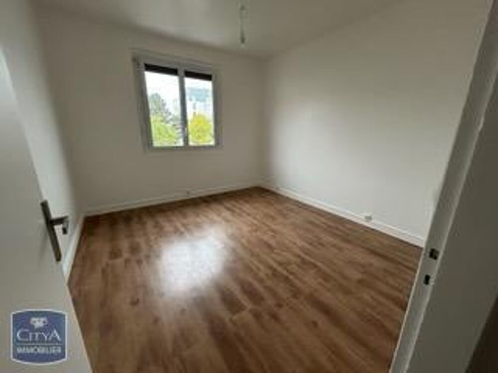 location Appartement - 4 pièce(s) - 98 m² Livry-Gargan (93190)