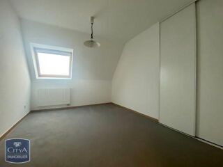  Appartement à louer 3 pièces 61 m²