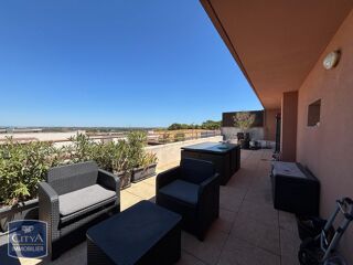  Appartement à louer 4 pièces 79 m²