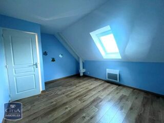  Villa à louer 6 pièces 123 m² Martinvast