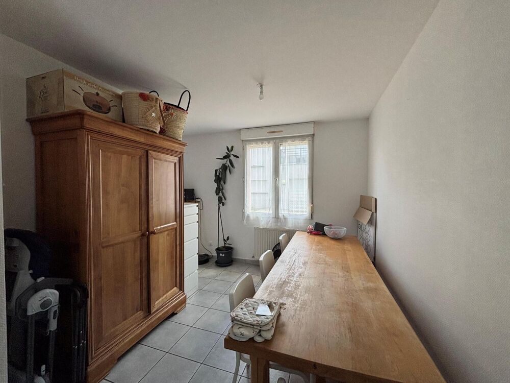 location Appartement - 3 pièce(s) - 69 m² Valentigney (25700)