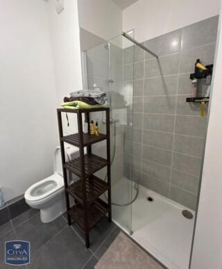  Appartement à louer 1 pièce 28 m²