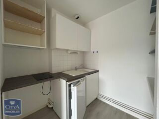  Appartement à louer 2 pièces 37 m²