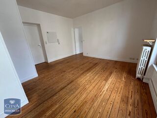  Appartement à louer 2 pièces 38 m²