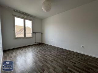  Appartement à louer 2 pièces 40 m²