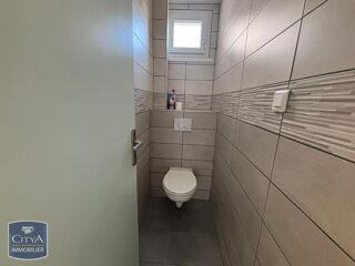  Appartement à louer 3 pièces 60 m²