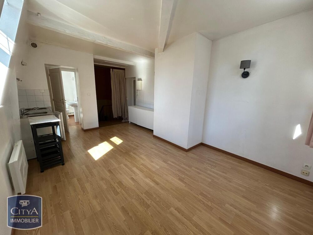 À LOUER : Découvrez ce charmant appartement en duplex, i....