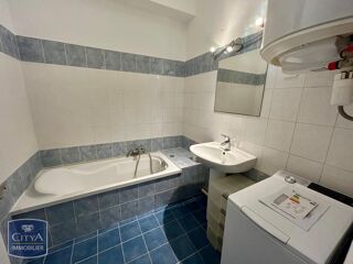  Appartement à louer 2 pièces 54 m²
