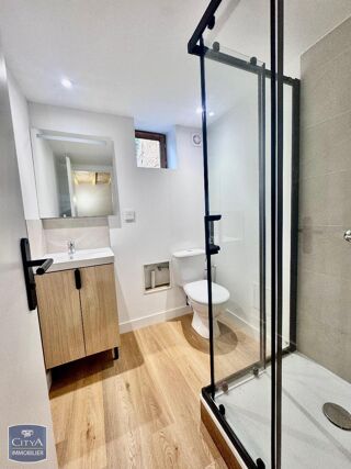  Appartement à louer 1 pièce 16 m²