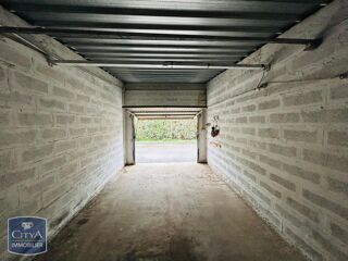  Parking / Garage � louer 