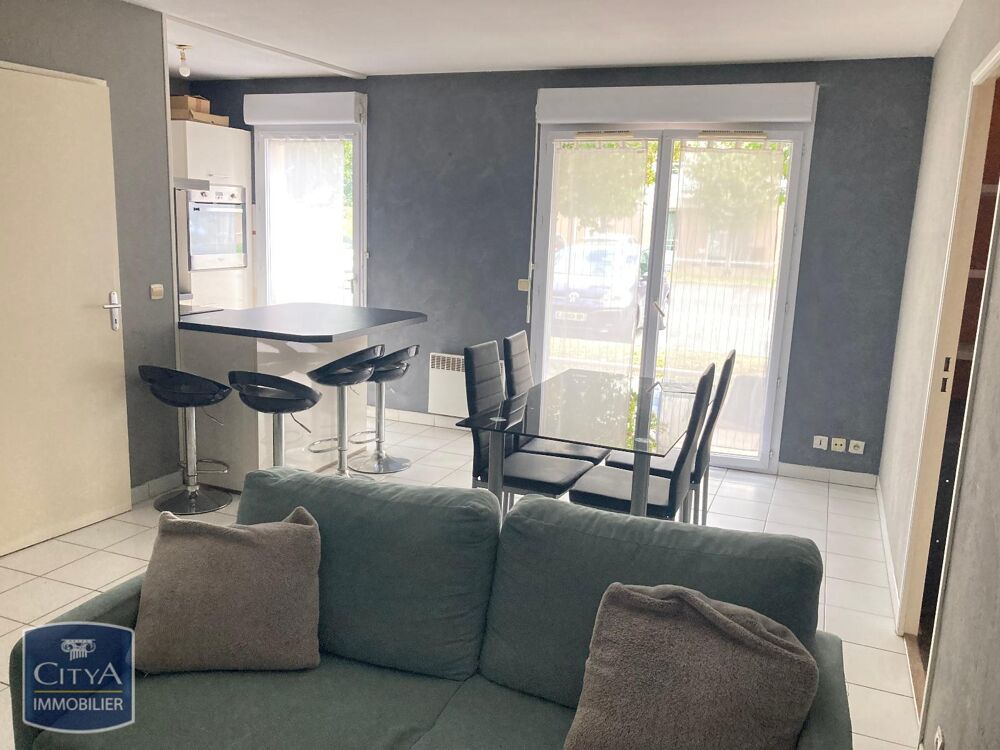 À louer : Appartement T3 meublé situé à Lons, dans le dé....