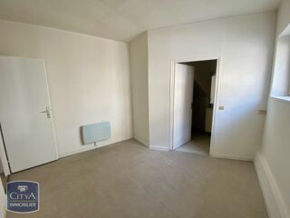  Appartement à louer 1 pièce 34 m²