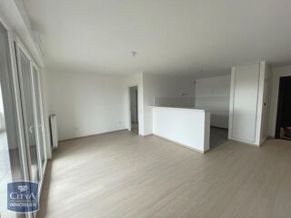  Appartement à louer 3 pièces 65 m²