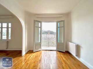  Appartement � louer 4 pi�ces 80 m� Lyon 09