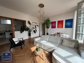  Appartement à louer 3 pièces 87 m²