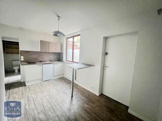  Appartement à louer 2 pièces 28 m²
