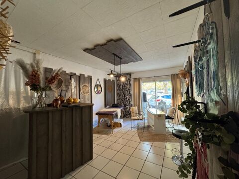 Saint - Maximin - Local de 58.72 m&sup2; en centre ville e... 683 83470 St maximin la ste baume