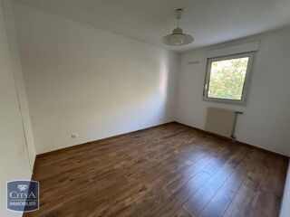  Appartement à louer 3 pièces 66 m²