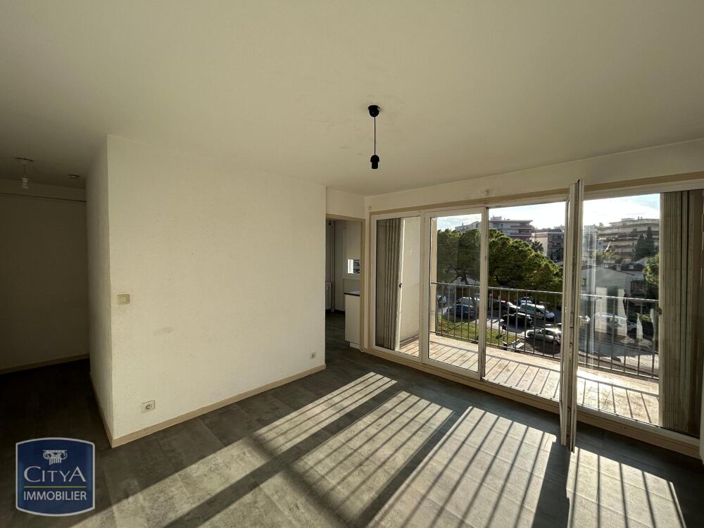 location Appartement - 2 pièce(s) - 46 m² Le Cannet (06110)
