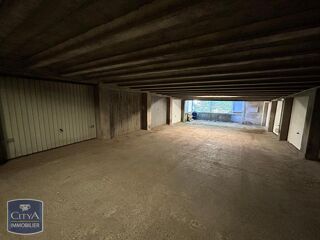 location Parking / Garage Chambéry (73000)