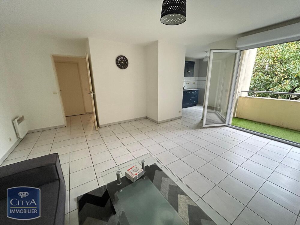 location Appartement - 2 pièce(s) - 48 m² Tarbes (65000)