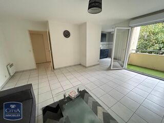 location Appartement - 2 pièce(s) - 48 m² Tarbes (65000)