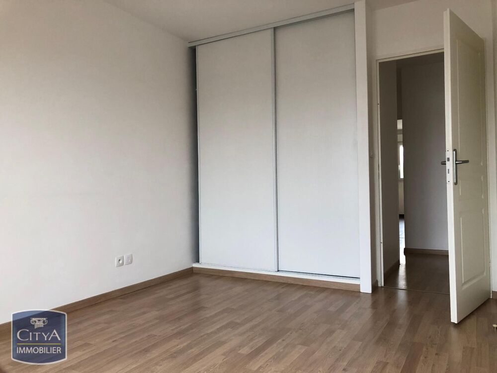 location Appartement - 3 pièce(s) - 71 m² La Bassée (59480)