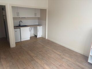  Appartement à louer 1 pièce 22 m²