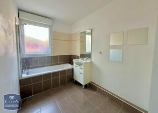  Appartement à louer 1 pièce 26 m²
