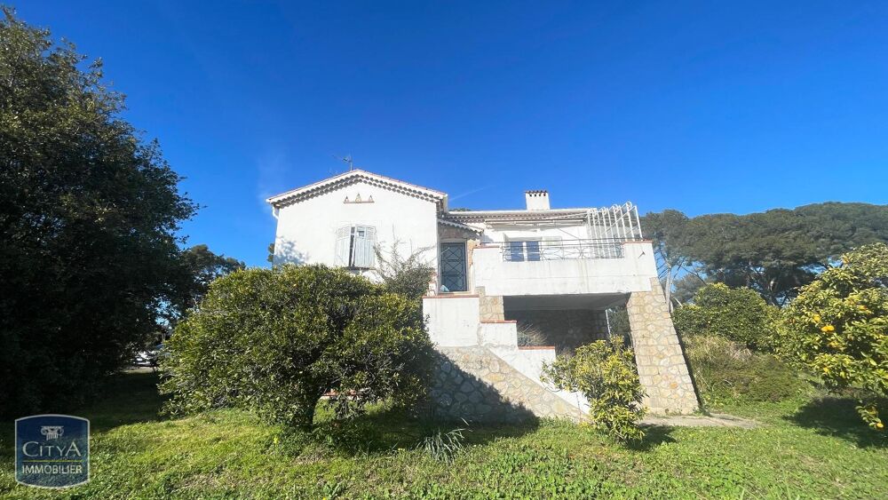 location Maison - 6 pièce(s) - 201 m² Antibes (06600)