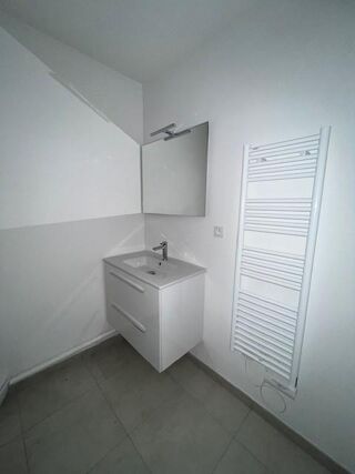  Appartement à louer 2 pièces 41 m²