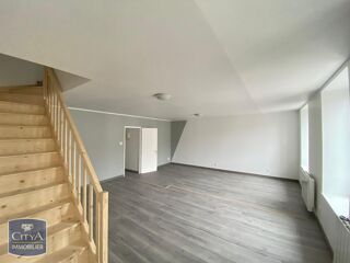  Appartement à louer 3 pièces 84 m²