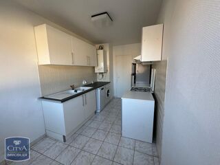  Appartement à louer 4 pièces 95 m²