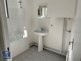  Appartement à louer 2 pièces 37 m²