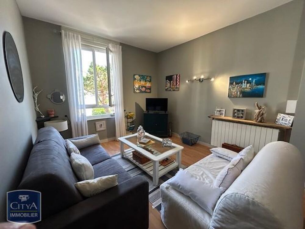 LOCATION ANNUELLE MEUBLEE - Appartement T2 situé à Royan....
