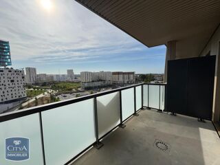  Appartement à louer 4 pièces 87 m²